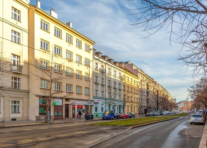 Sunny Luxury Grebovka شقة *