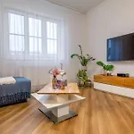 Apartamento Sunny Grebovka