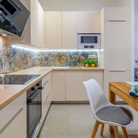 Apartment Sunny Grebovka
