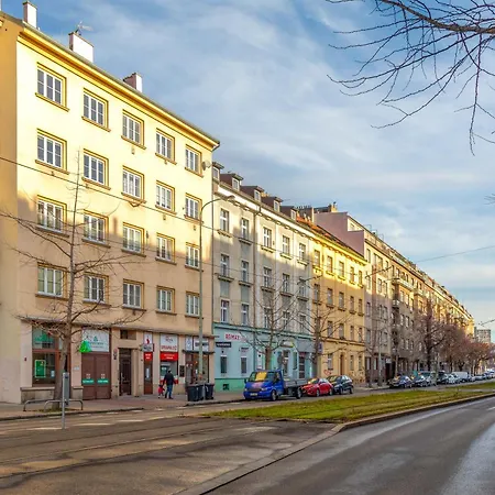Sunny Grebovka Apartment *